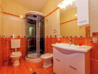 Spacious Apartment in Dramalj with Swimming Pool - 3