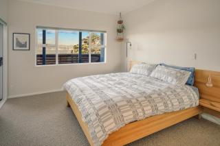 Wellington Seaside Haven - 4