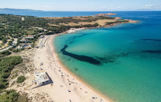 1 Bedroom Gorgeous Apartment In Isola Rossa - 9