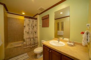 Veranda 5F - 2 bdr 2 bath - 4