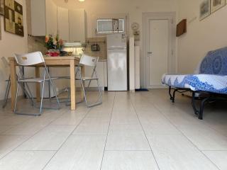 Modern flat just 150 mt from the sea - 2