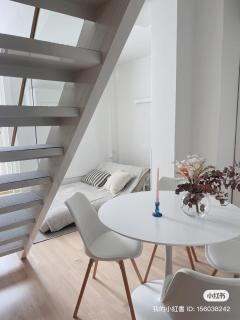 Heart of Helsinki, new loft,walk everywhere, balcony,two beds, tram to central railway 100m, walk central railway 20 mins - 8