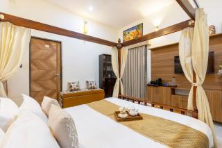 SaffronStays Shreevats - 6