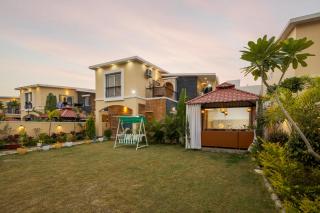 SaffronStays Shreevats - 3