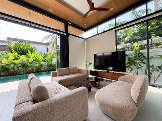 Luxe & Privacy Orchard Villas Pasak 4BR - 3