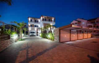 2 Bedroom Beautiful Apartment In Vodice - 0