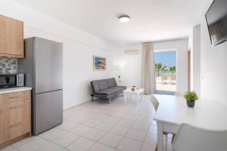 Azure Seaside Apts - 8