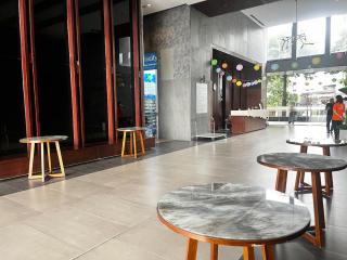 Modern Business Stay with Piano and Guitar - 8