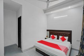 Hotel O New Signature near Iskcon Temple - 4