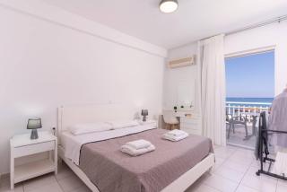 Azure Seaside Apts - 1