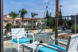 Azoria - Stylish 1-BR Apartment & Balcony in Kiti - 7