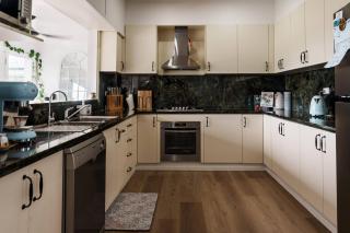 5 bedroom near Manly beach 2 Parking Ocean view - 7