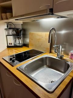 Cozy 1BR Flat with Sauna in Ullanlinna, Helsinki - 1