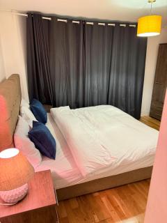 London Luxury Self-Catering Apt with Sleep 6 - 5