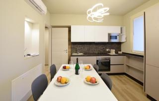 2 Bedroom Gorgeous Apartment In Premaor - 7