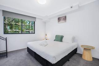 Pyrmont 2 Bed Apartment - Prime Location w parking - 6