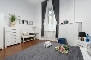 Lumina bright apartment in the City Center - 2