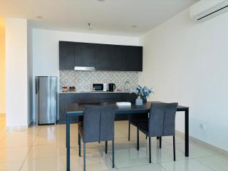 The Straits Suites & Residences - 4