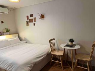 엔젤하우스#Angelhouse#Sodong#Netflix#Konkuk University Station 2 minutes#Common Ground#Hangang Park#CGV - 6