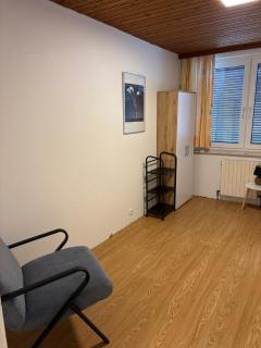 Danner Appartements Regau - Möblierte Langzeit- & Monteurapartments nahe Gmunden, Laakirchen, Salzburg & Wels I Vollmöbliert & mit Parkplatz - 9