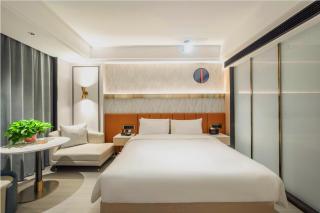 Huanman Hotel Huarong People's Square Branch - 5