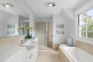 Mornington Peninsula Hamptons Inspired Gem - New listing - 3