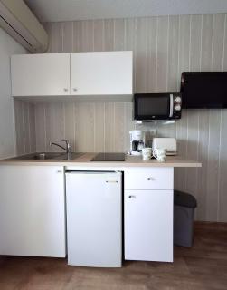 Studio ensoleillé à Saint-Florent avec piscine - 1