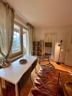 Live Zurich in Cozy Apartment - 5