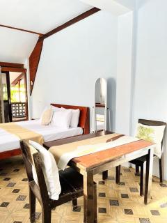 Jacking Horse Homestay - General Luna - 2