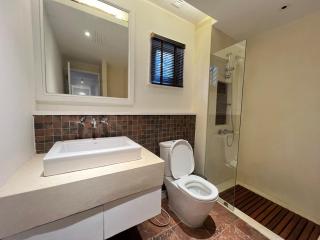 Spacious 3 bedroom unit, 100m walk to Layan Beach - 5