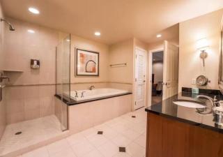 Penthouse Corner 2-BR Suite at Signature MGM Grand - Las Vegas - 8