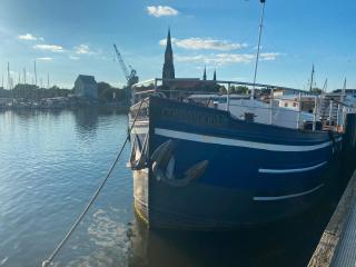 Wohnschiff Commodore - 9