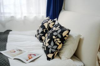 Modern 2DK Apt Umeda Area 1 min to Metro Direct from KIX Balcony & Luxury Comfort - 4