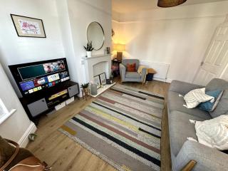 Cosy Victorian 2 bed - Nr Penny Lane with parking - 9