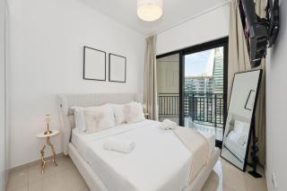 Dubai 1BR High Floor - Stunning View 1min Downtown and 2min to Metro - 2 Apartment available - 9