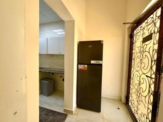 ابوظبي مدينه الرياض - 1