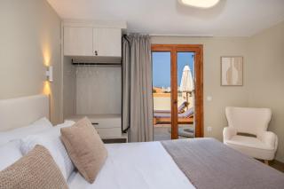 Bow Complex Apartment- In the Heart of Old Harbour - 7