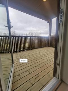 Elegant & Modern Apartment in the Heart of Lofoten - 9