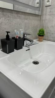 Просторный апартамент в Алматы с видом на горы - 6