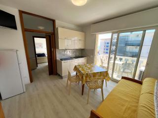 Bright flat with terrace overlooking the sea - 5