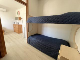 Bright flat with terrace overlooking the sea - 2