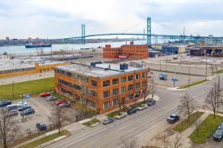 420 Friendly Industrial Loft Near Downtown Detroit - 4