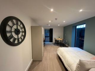 Redcross Street studio 08 - 3