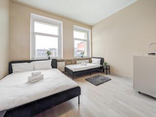 Wrocław Riverside Studios by BookingHost - 3