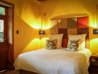 La Pension Guest House - 1