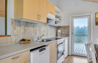 Gorgeous Home In Hanstholm With Private Swimming Pool, Can Be Inside Or Outside - 6