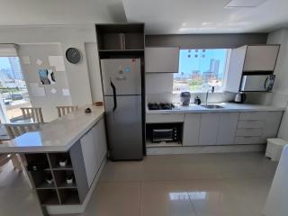 Confortável apto em Perequê com 2 vagas garagem - 2