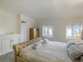 Rose Cottage - 1