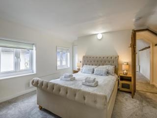 Rose Cottage - 2