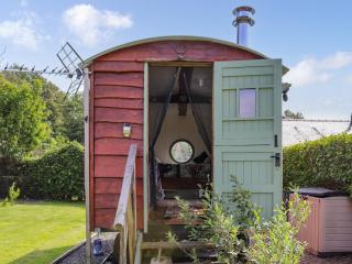 Glan Tywyn Shepherds Hut - 5